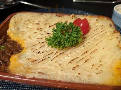 Michael's Bar & Grill