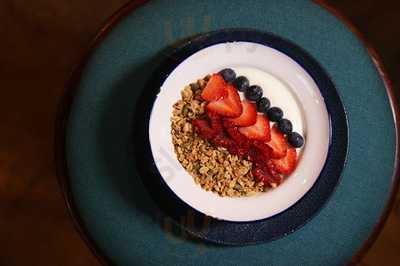 Michael's Bar & Grill