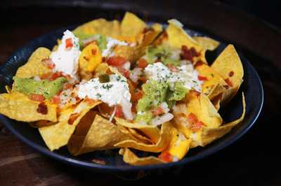 Michael's Bar & Grill