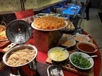 Metropolitan Ymca Restaurant