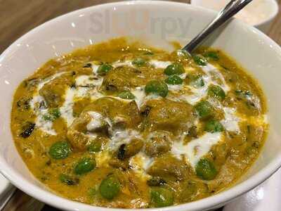 Nalan Restaurant (cityhall)