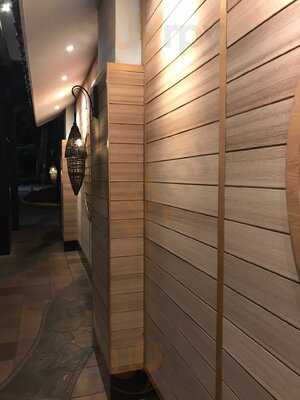 Akashi Japanese Restaurant