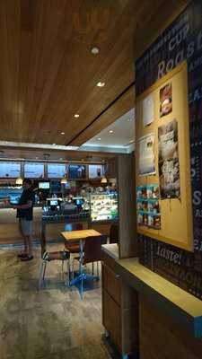 The Coffee Bean & Tea Leaf