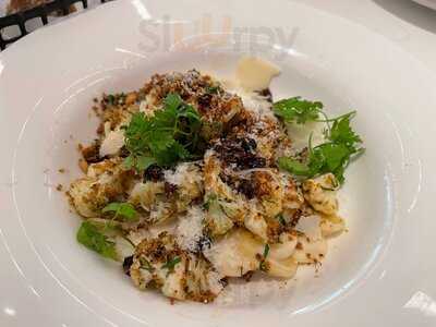 Culina At Como Dempsey