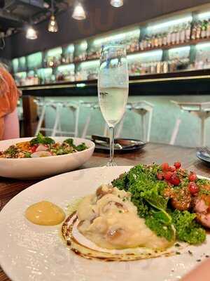 Tess Bar & Kitchen, Singapore