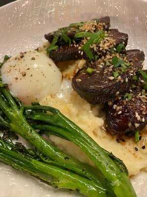 Tess Bar & Kitchen, Singapore