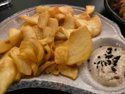 Tess Bar & Kitchen, Singapore