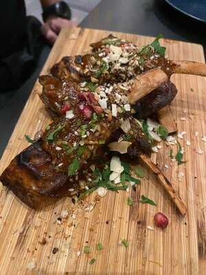 Tess Bar & Kitchen, Singapore