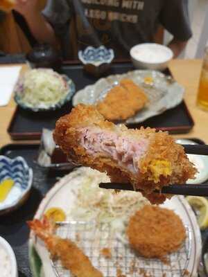 Tonkichi (nge Ann City)