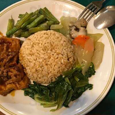 Ci Yan Organic Vegetarian Health Food