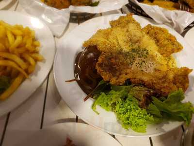 Fatpapas Burgers And Shakes