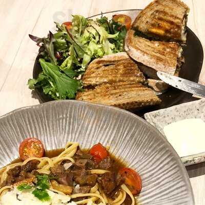 Kara Cafe & Dessert Bar