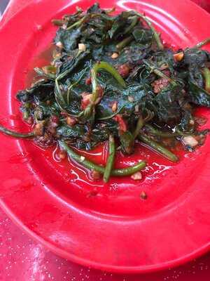 Nan Hwa Chong Fish Head Steamboat Corner