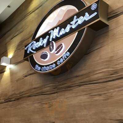 Rocky Master @ Jun Xin Building