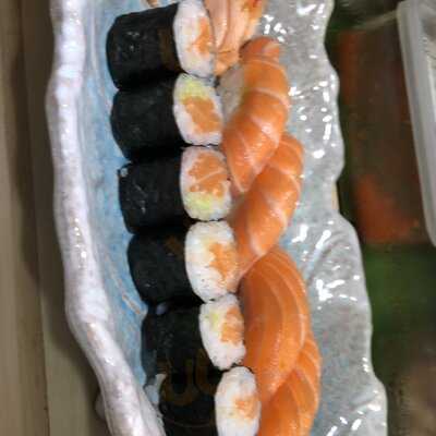Tomi Sushi