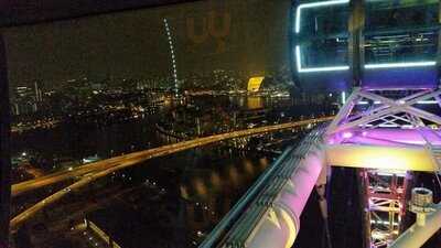165 Sky Dining By Singapore Flyer