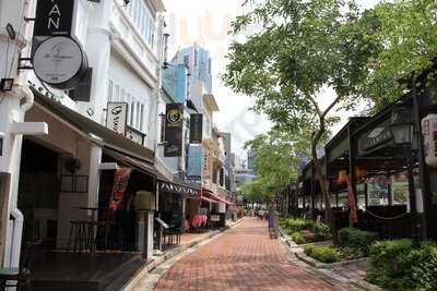 Haldhi Restaurant & Bar