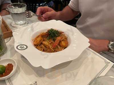 Violet Oon Singapore Ion