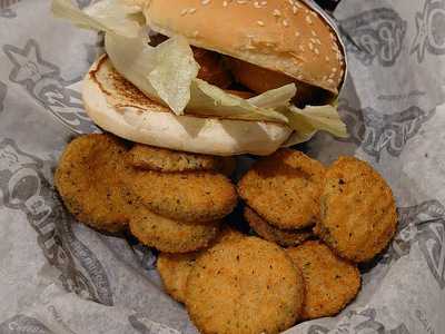 Carl's Jr. (vivocity)