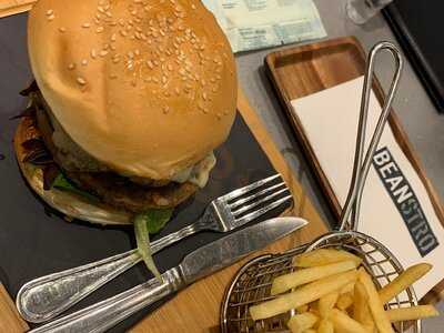 The Coffee Bean & Tea Leaf Beanstro