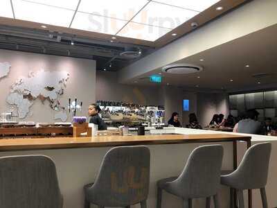 The Coffee Bean & Tea Leaf Beanstro