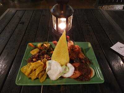 Ulu Ulu Safari Restaurant