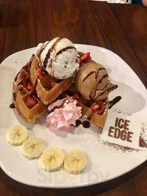 Ice Edge Cafe