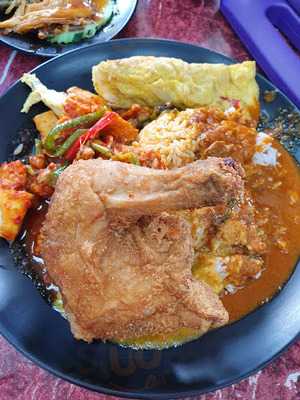 Adam's Corner Seafood Restaurant