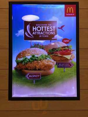 Mcdonald’s Vivocity