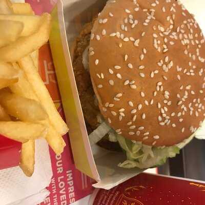 Mcdonald’s Vivocity