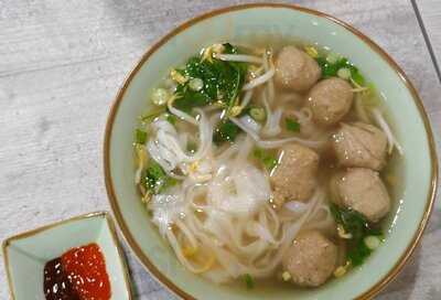 Signs A Taste Of Vietnam Pho