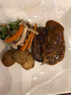 Fosters Restaurant Pte Ltd