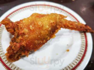 Joe's Kitchen Thai Cuisine