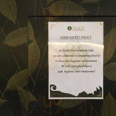 Tulasi Vegetarian Restaurant & Cafe