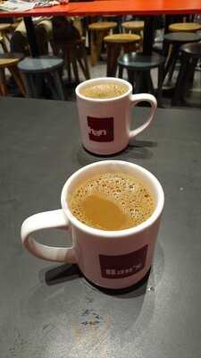 Hans Cafe & Cake House