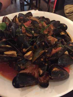 Bruno's Pizzeria & Grill