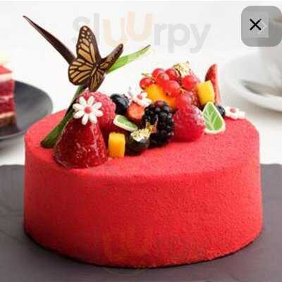 Tuxedo Cafe & Patisserie