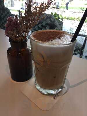 Tuxedo Cafe & Patisserie