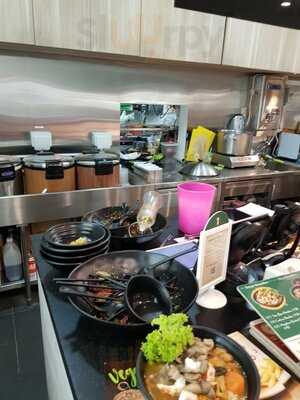 Green Dot Asian Fusion