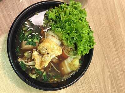 Green Dot Asian Fusion