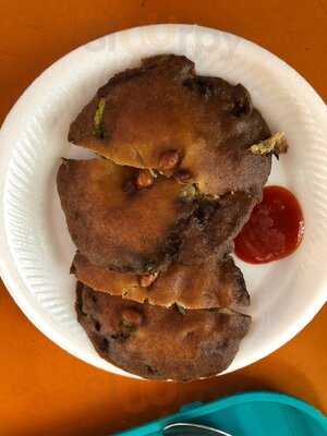 Maxwell Fuzhou Oyster Cake