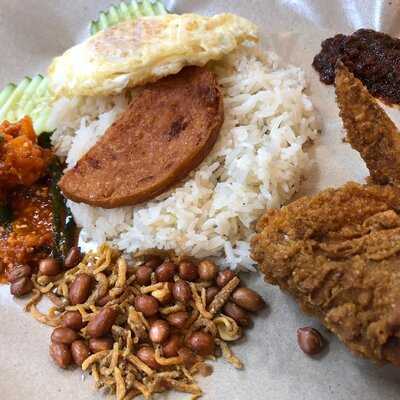 Ponggol Nasi Lemak Centre