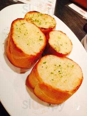 Mad For Garlic Clarke Quay