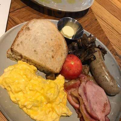 The Providore Mandarin Gallery