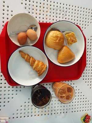 Chin Mee Chin Confectionery