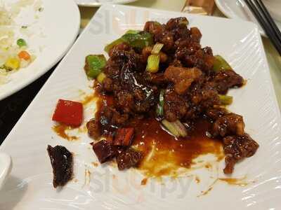 Wan Nian Stone Pot Fish