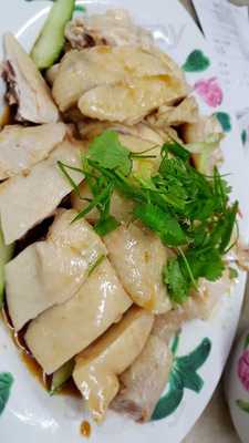 Burosu Honten Gyoza & Ramen