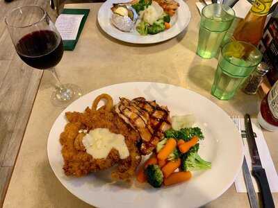 Buddy Hoagies - Bukit Timah