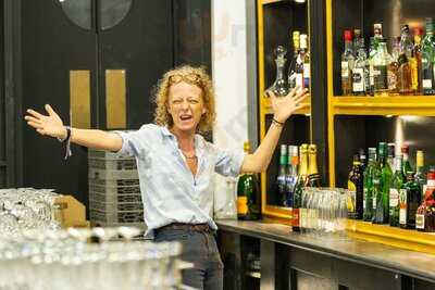 Jaxs Bistro & Pizzeria