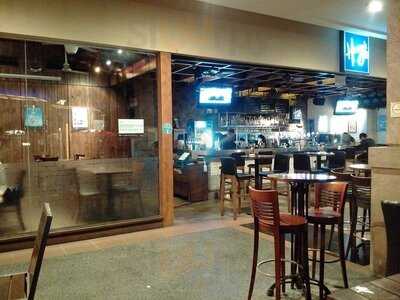 Harry's Riverside Point